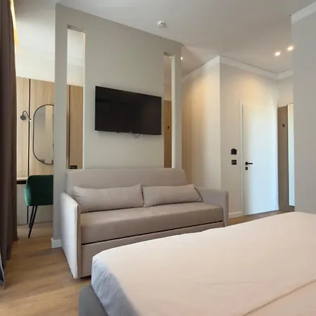 Hotel Art 4*