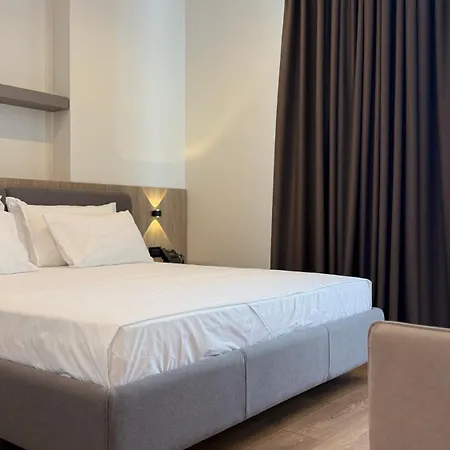 Art Hotel 4*