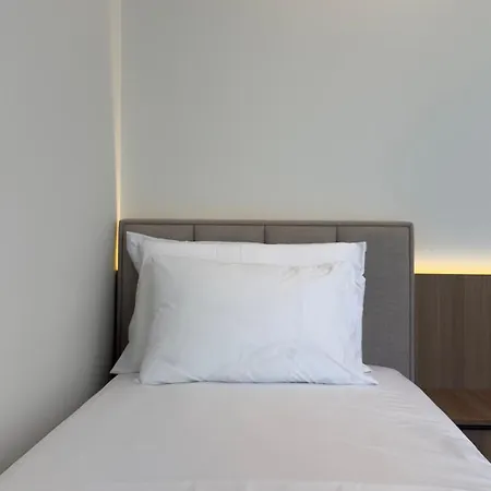 Hotel Art 4*