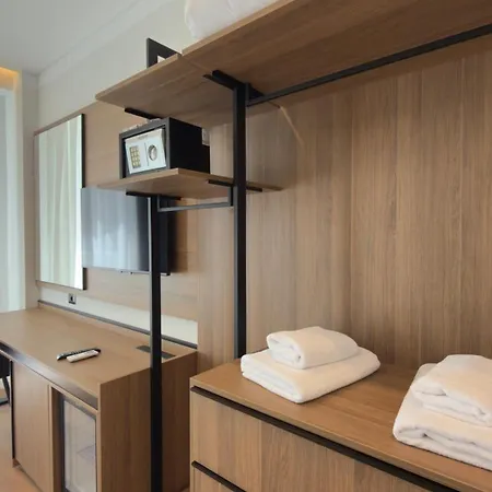 Art Hotel 4*